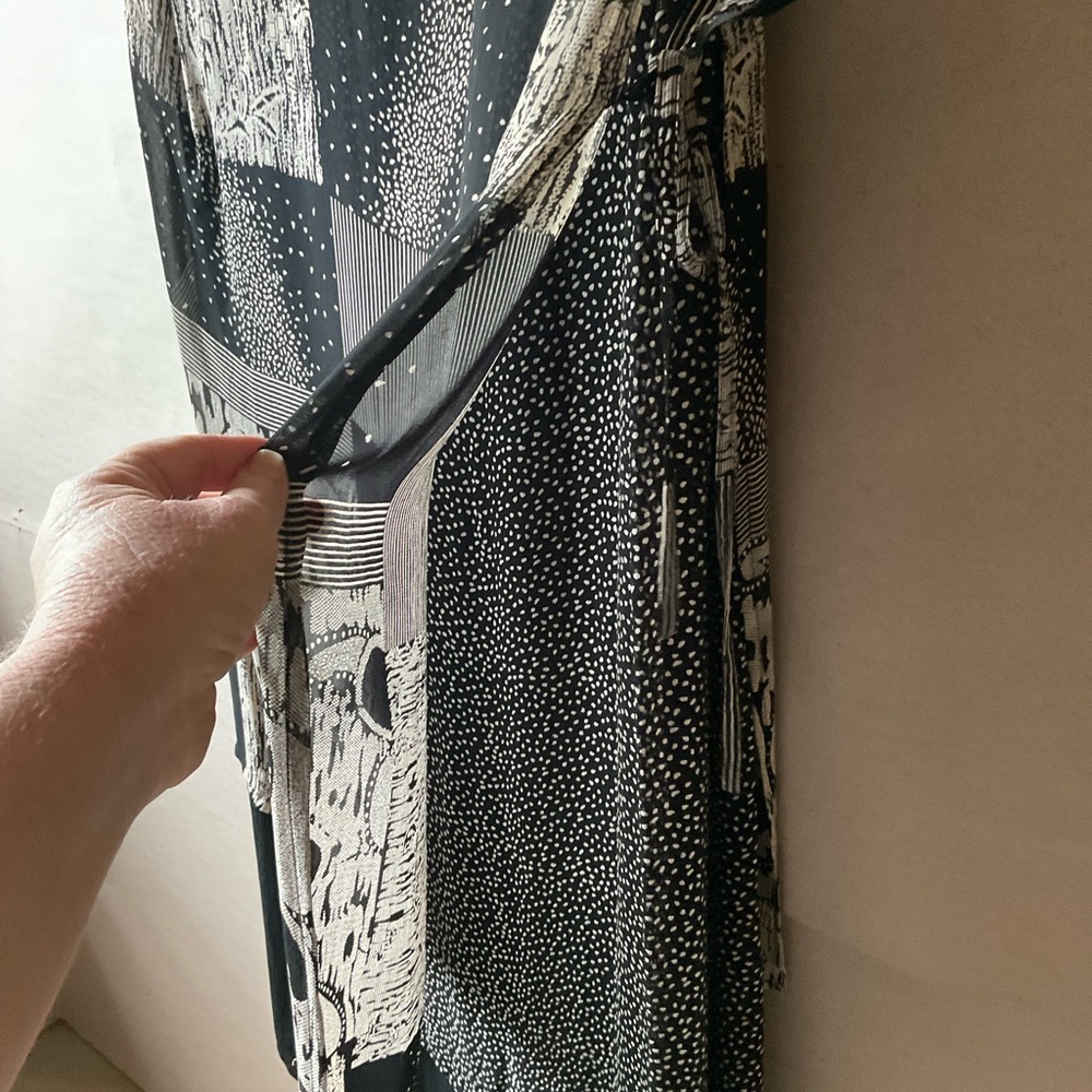 Anna Maxwell dress. Black and white. Size 20W - Picture 11 of 12
